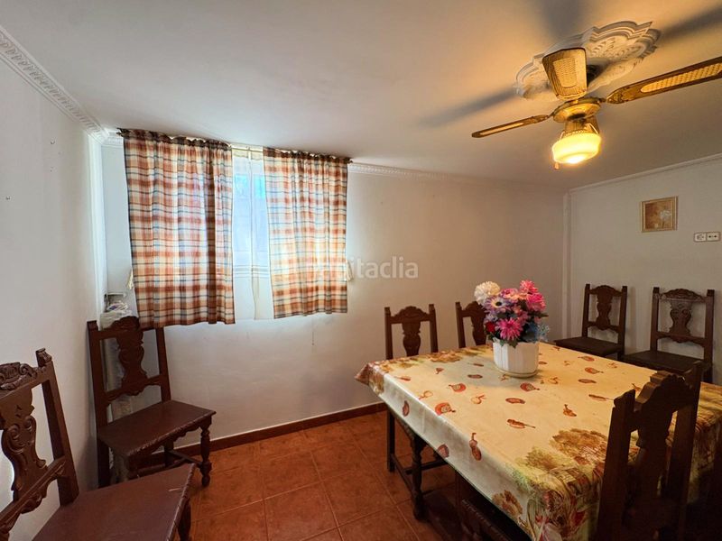 Foto c7bc1ab2-3b06-49c4-be3f-159ecea70793. Casa con parcheggio in Suances