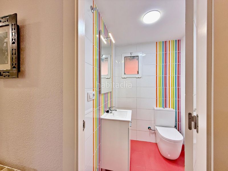Foto d970571d-3408-4384-ab62-bd924f3feb5b. Casa adossada amb aparcament a Centro Ciudad Paterna