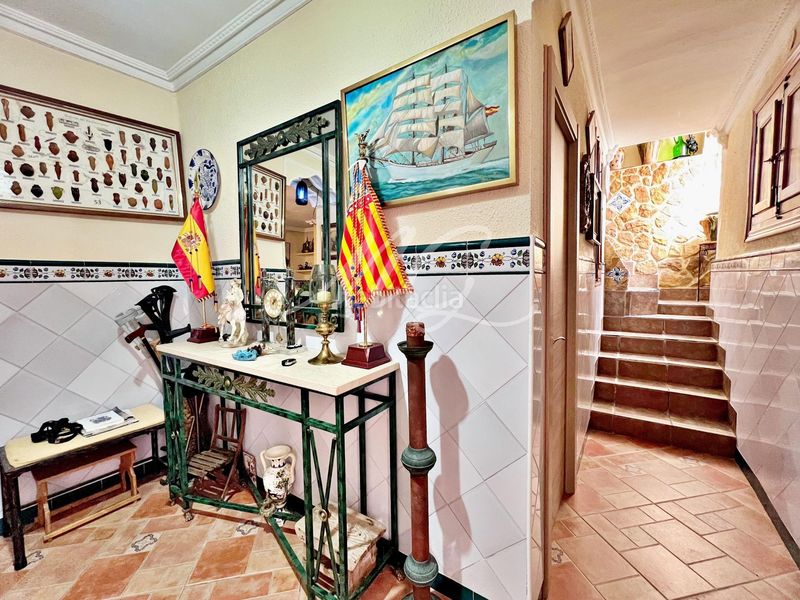 Foto 2a6cb947-cc40-44de-b954-6203c49288c7. Casa adossada amb calefacció aparcament a Marines
