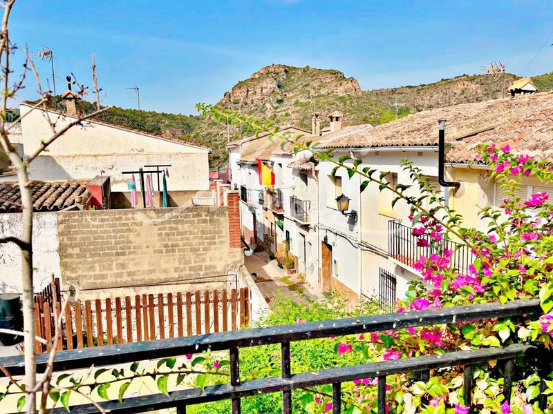 Foto a2311844-ee6b-4670-aac1-f831ed9bf400. Casa adossada amb calefacció aparcament a Marines