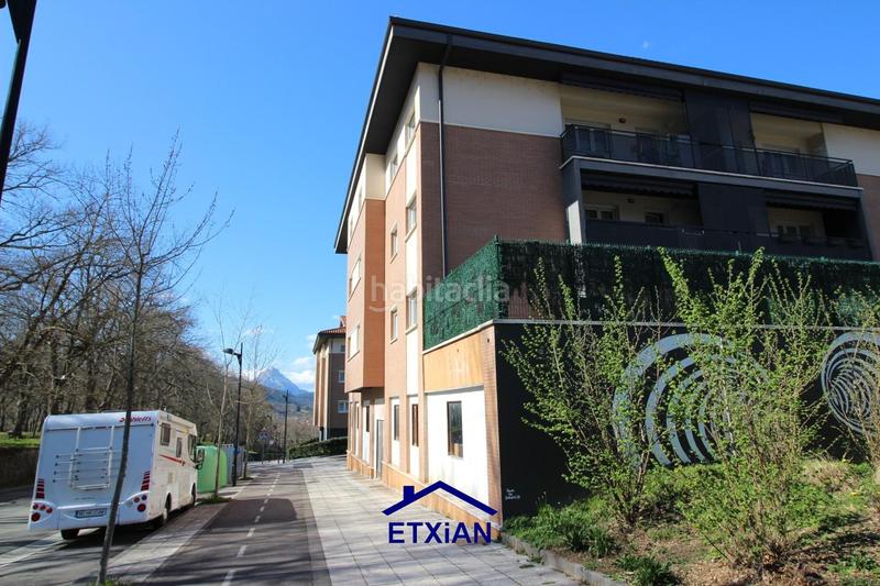 Foto 29e6544a-a6e3-4dfd-a97d-f8f1778378dc. Business premise in Oñati