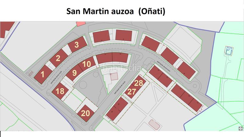 Foto e22c5a50-a6e7-46e3-8700-185fae3172da. Aparcament cotxe a san martin auzoa 27 a Oñati