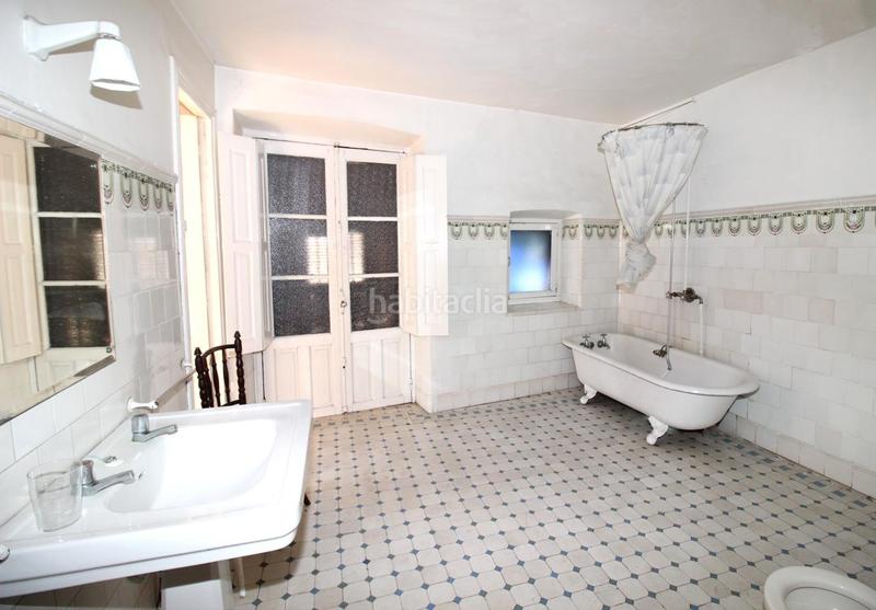 Foto b8b486e4-6970-4fb4-b1a3-bb7d40506d50. Casa kale zaharra. erdialdeko eraikin dotorea. en Oñati