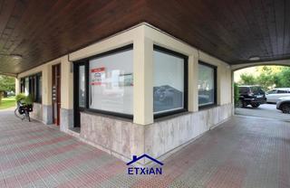 Local Comercial  Euskadi hiribidea. Euskadi etorbidea lokal estrategikoa, guztiz hornitua.