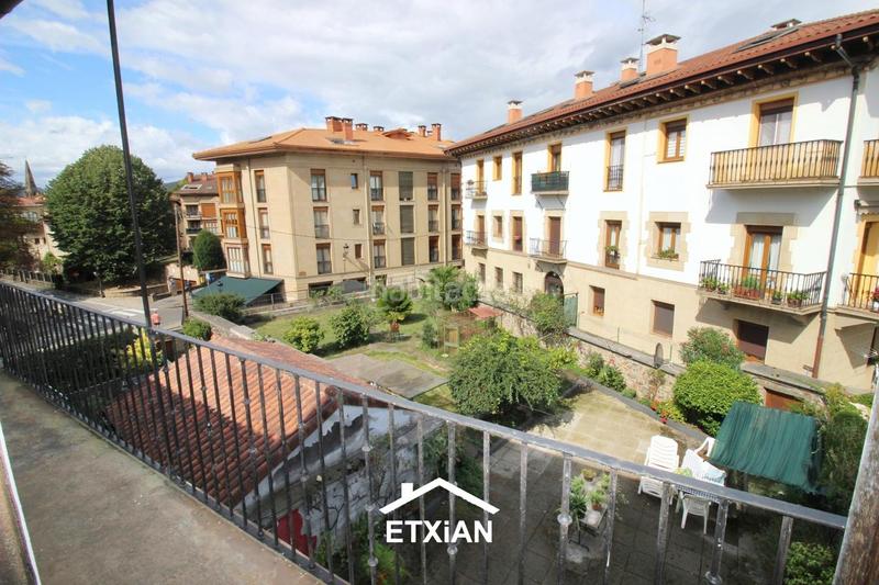 Foto 3a6eec29-1d33-431e-b590-8f5aeb396cad. Pis a Oñati