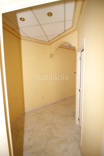 Foto d6fb1177-cad9-43ab-8d0a-8930bc6f0fb1. Local comercial a Oñati