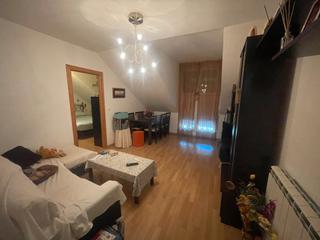 Piso  Calle las huertas 3