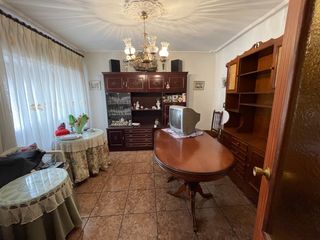 House  Calle doctor mazuecos. Casa en venta