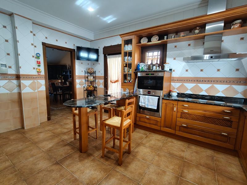 Foto a494792c-5846-4ad7-bc4e-26163f0485ff. Casa amb calefacció aparcament piscina a Herencia