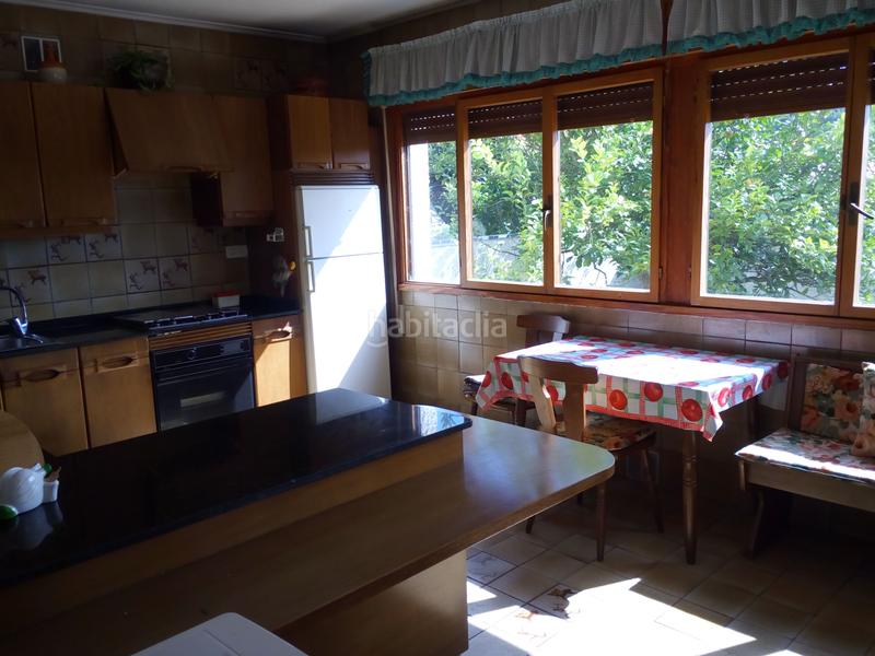 Foto 5a9c339f-e04e-41ca-92f7-9deb2e60ff26. Chalet en Luanco-Aramar-Antromero Gozón