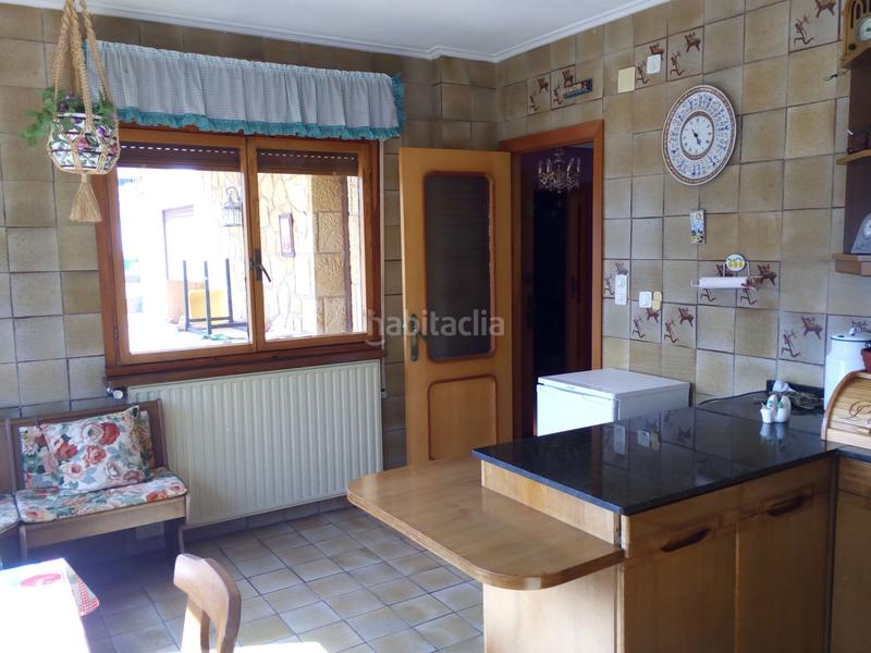 Foto eab10fab-ff02-428f-a447-0347a0e8e52a. Chalet en Luanco-Aramar-Antromero Gozón