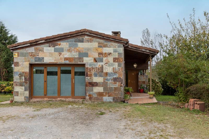 Foto e00e1966-3763-450d-932a-0075874dc80a. Chalet dans lugar fonciello 59 dans Llanera