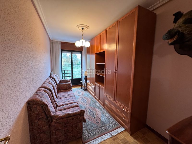 Foto 9d1a8494-5feb-4090-97df-64874be83fd0. Piso en calle carrión 6 en Llanera