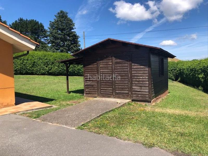 Foto 24de802e-2d4b-4176-a431-9aeeceed2cd8. Xalet amb calefacció aparcament a Llanera