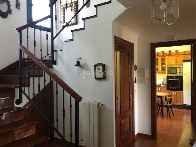 Foto 53c7115a-9c62-4e12-8720-6c60834859f3. Xalet amb calefacció aparcament a Llanera