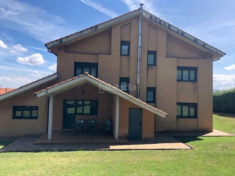 Foto 939dc6c6-72b4-40cb-9a38-8286a531f63e. Xalet amb calefacció aparcament a Llanera