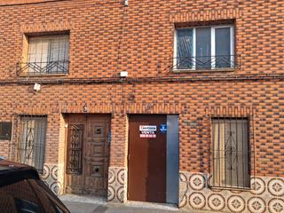 Casa a Calle general espartero 9b. ¡oportunidad en torrenueva!