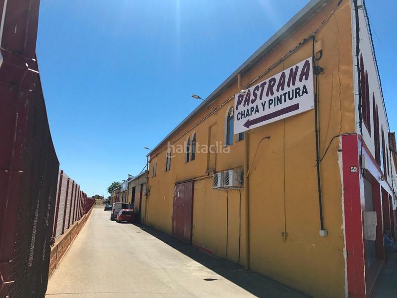 Foto a78f46f0-cc6c-47fa-9cbd-20807ad3b030. Industrial building in carretera de la solana 3 in Membrilla