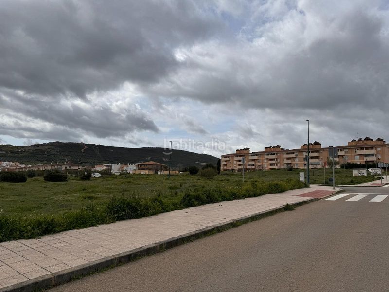Foto 427ad767-3207-45e6-aa12-271aaf57b20e. Terreno residenziale in calle federica montseny 91 in Puertollano
