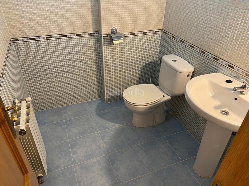 Foto f101f0a7-8194-43b1-8273-69bc204ca10a. Casa con riscaldamento parcheggio piscina in Membrilla