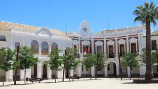 Appartement à Carretera de la solana 24d. Excelente piso en venta a 50m del gran teatro manzanares.