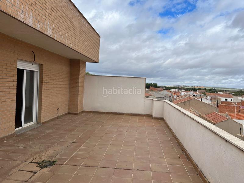 Foto b9c593d4-efd1-44ad-b5be-b58df7bd3d0e. Duplex in calle torillo 32 in Argamasilla de Calatrava