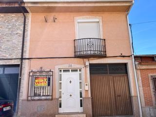 Casa adossada en Calle navarra 47. oportunidad nica! casa adosada en venta en villarrubia de los