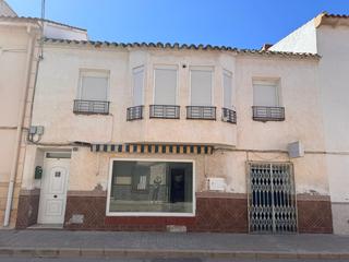 Casa a Argamasilla de Alba. ¡oportunidad única en argamasilla de alba! venta de casa unifami