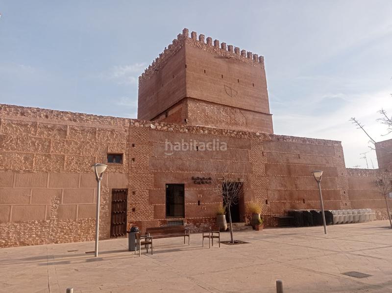 Foto a814d027-75cc-49b3-871b-a42055f6662a. Casa adosada casa en venta, perfecta para reedificar, ideal inversores en Manzanares