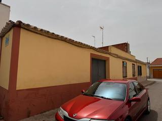 Terrain résidentiel à Manzanares. Gran oportunidad de inversión en manzanares!