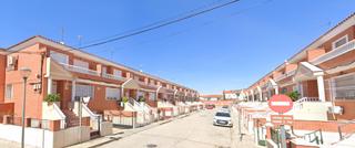 Reihenhaus in Calle luis marín 23. Casa adosada en venta en urbanización el jaraiz, tomelloso (ciud