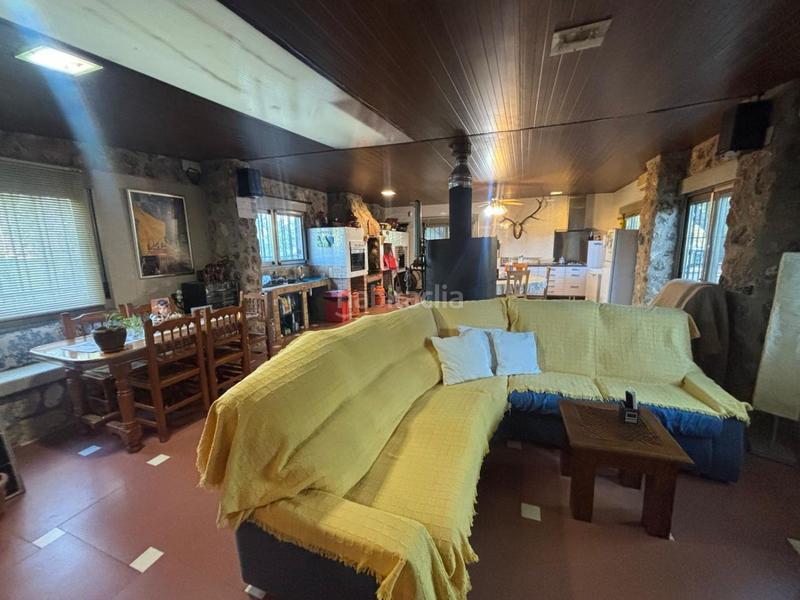 Foto fa82663a-f8d7-45a6-82aa-7b426a00760d. Chalet in El Perchel Ciudad Real