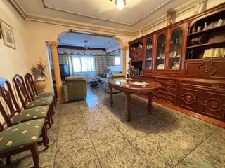 Haus in Fuente el Fresno. Casa en venta en fuente el fresno, 7 dormitorios.