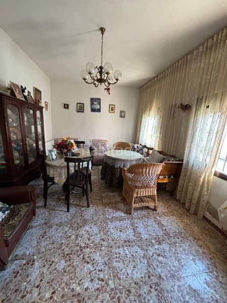 Foto 2d779725-63c3-4dee-aeb8-5489383e373f. Casa a Malagón