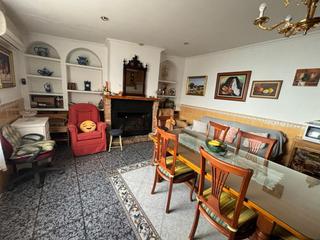 Casa a Malagón. Casa en venta en malagon, 5 dormitorios.