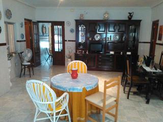 Casa a Malagón. Casa en venta en malagon, 5 dormitorios.