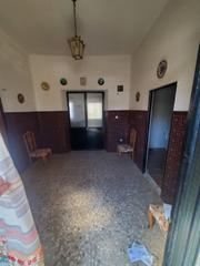 Casa a Fernancaballero. Casa en venta en fernancaballero, 3 dormitorios.