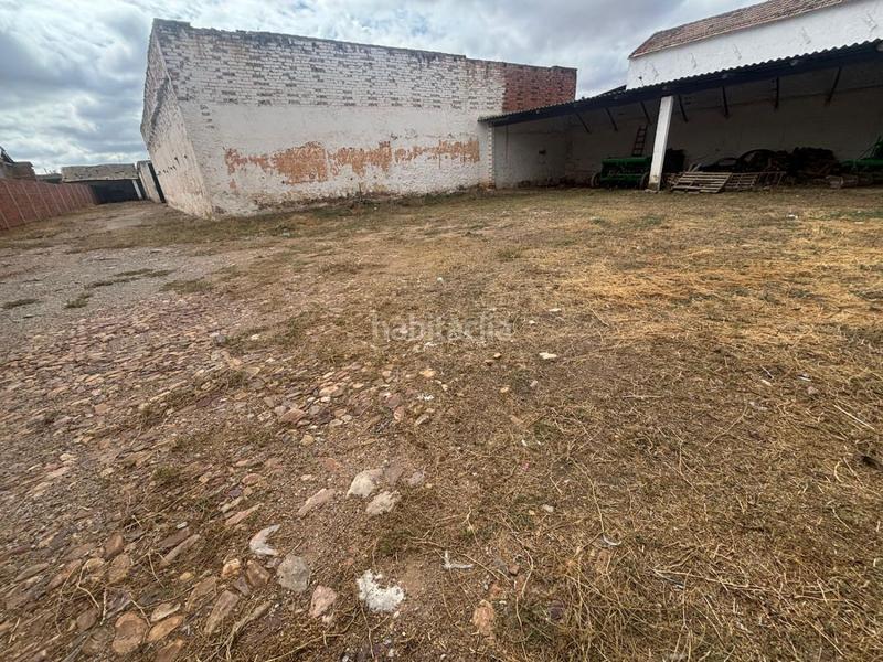 Foto b759aa4b-5a85-4058-bfea-2c7357436335. Terrain résidentiel dans Malagón