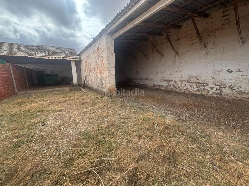 Foto c7bc39e7-2cfa-4c49-bb3c-1bb607d7c0e6. Terrain résidentiel dans Malagón