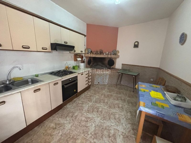 Foto 5fecfd59-ea97-4925-8327-2e6dc418abf1. Casa amb calefacció a Malagón