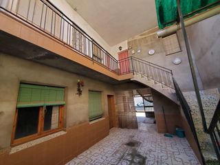 House in Malagón. Casa en venta en malagon, 6 dormitorios.