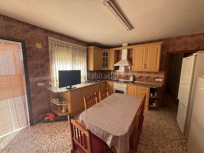 Foto 6f1a3502-9699-4ff5-83bf-8a8b2b40ed8a. Casa amb calefacció aparcament a Malagón