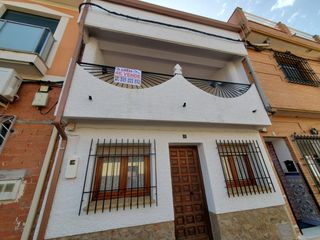 Casa in Cortijos (Los). Casa en venta en cortijos los, 4 dormitorios.