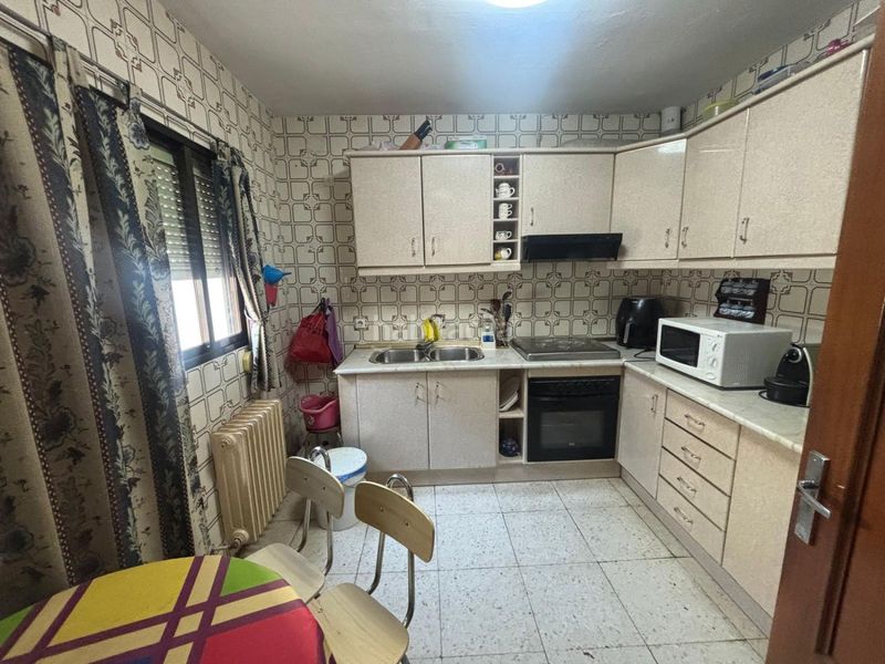 Foto ae06a3a9-328c-42f1-a1bc-47e0bf999ded. Casa amb calefacció aparcament a Malagón
