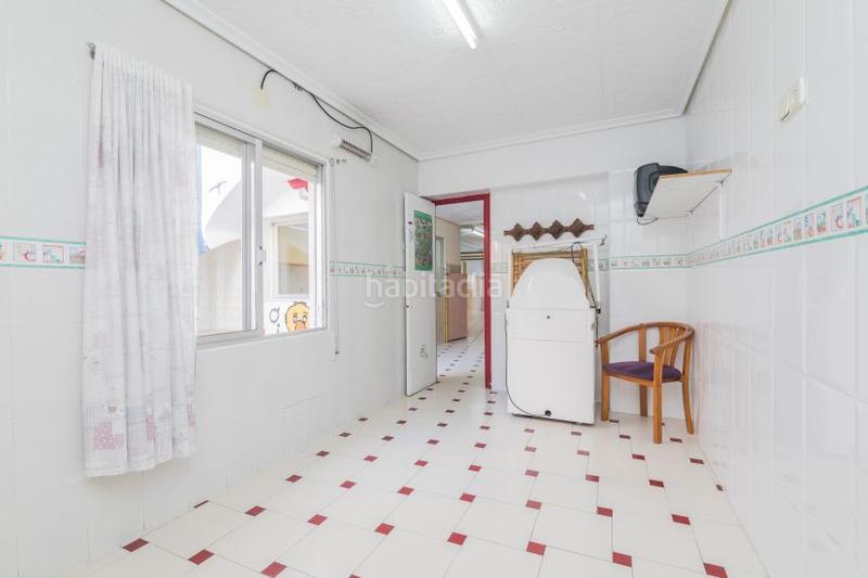 Foto 6ed8498d-9eb0-441e-b344-1dbe6ce8e1e4. Casa en carrer de sant antoni 113 en Norte Santa Pola