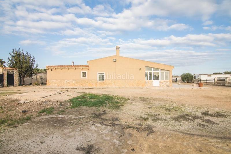 Foto 19d4a2ea-dd65-4e64-919f-2ffd567896f8. Chalet en baya-alta 46 en Las Bayas Elche / Elx