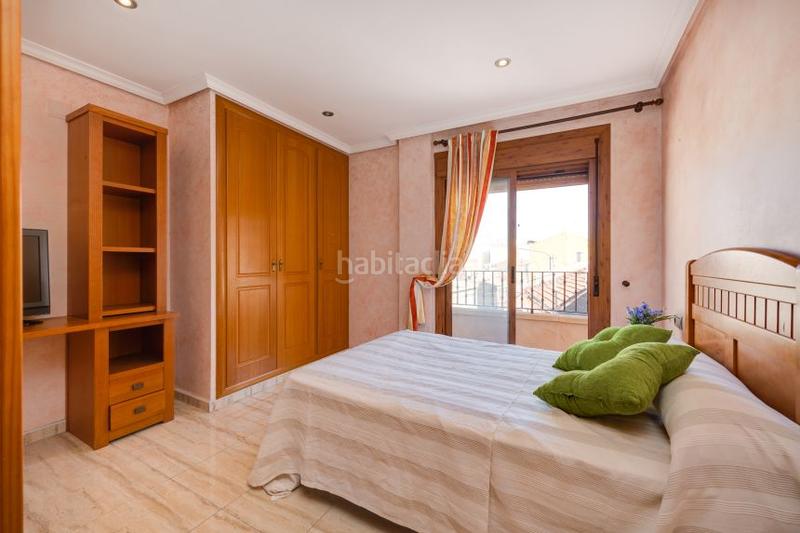 Foto 1cbfc17e-3a7d-4ffc-99ab-85fe18172351. Casa a schiera in calle cortés valencianas 22 in Rojales