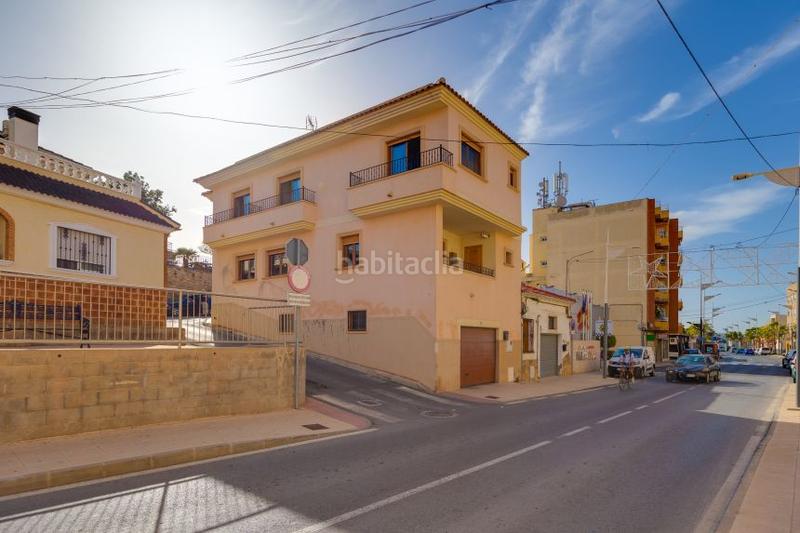 Foto f263b306-5174-44dd-91db-10d2dbf16fb3. Casa a schiera in calle cortés valencianas 22 in Rojales