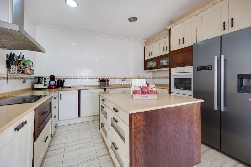 Foto 8d6a1864-882b-4844-8291-6532bf0856a3. Casa adossada a calle cortés valencianas 22 a Rojales