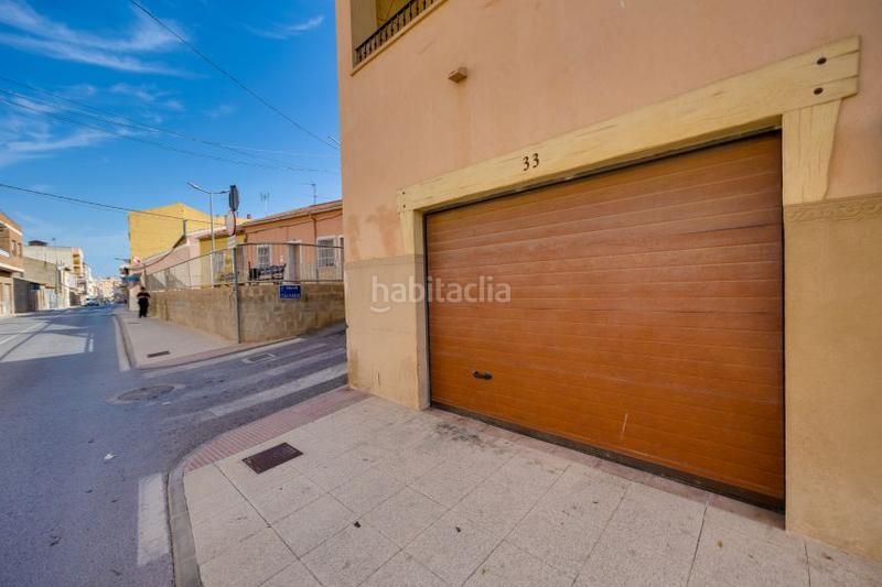 Foto f2ea397e-adbb-4195-9a9b-963ede0dde3d. Casa adossada a calle cortés valencianas 22 a Rojales